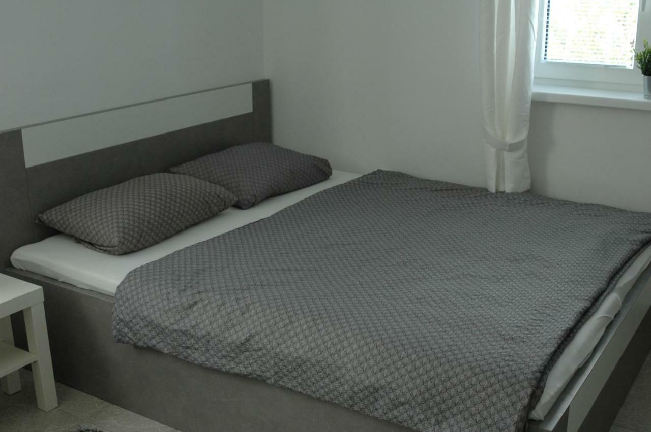 Apartmány Krisztina Dunajská Streda Exterior foto